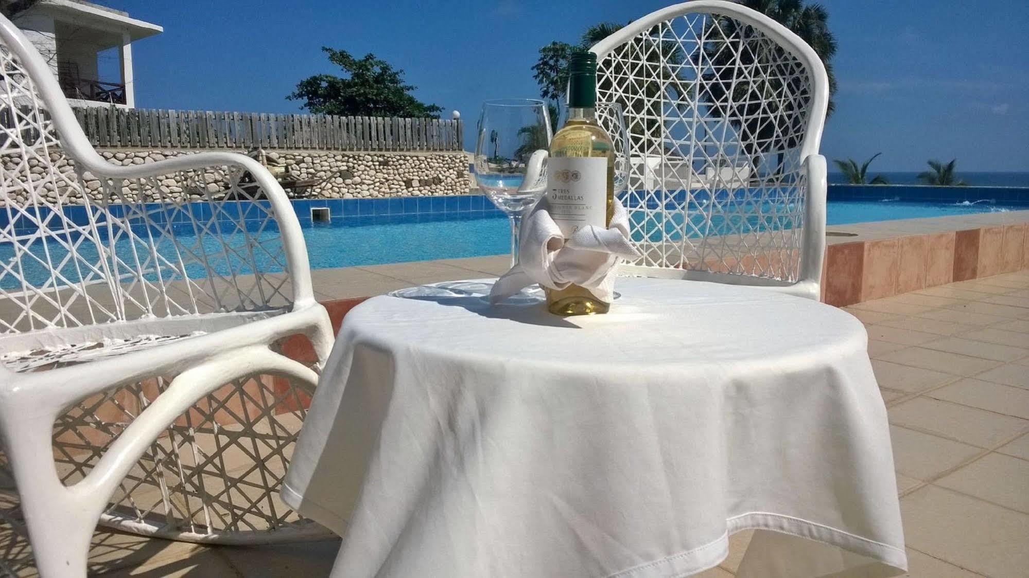 Hotel El Quemaito - Luxury Oceanfront Retreat Barahona Dış mekan fotoğraf